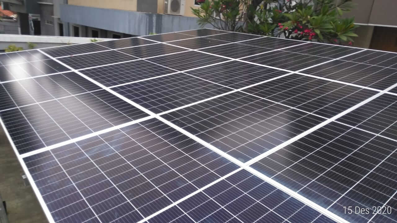 PROYEK PEMASANGAN PANEL SURYA JARWINN