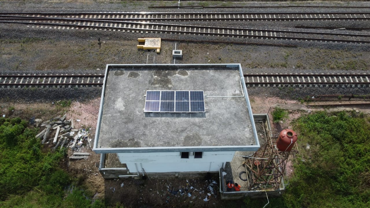 Pemasangan Panel Surya (Soalar Panel) di Palembang